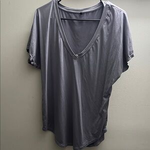 Ptula Women’s Gray V-Neck Shirt